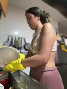 Mila Morgan online show from 12/17/25, 03:28