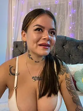 ivanna rivera online show from 11/13/25, 04:00