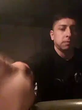 Snapshot of TuBandi2 chatting on 02/14/25, 03:54 TuBandi2 online show from 02/14/25, 03:54