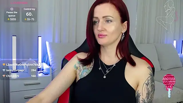 Snapshot of ElisaJane chatting on 01/22/25, 04:23 ElisaJane online show from 01/22/25, 04:23