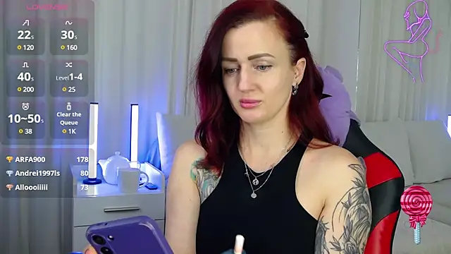 Snapshot of ElisaJane chatting on 01/19/25, 12:28 ElisaJane online show from 01/19/25, 12:28