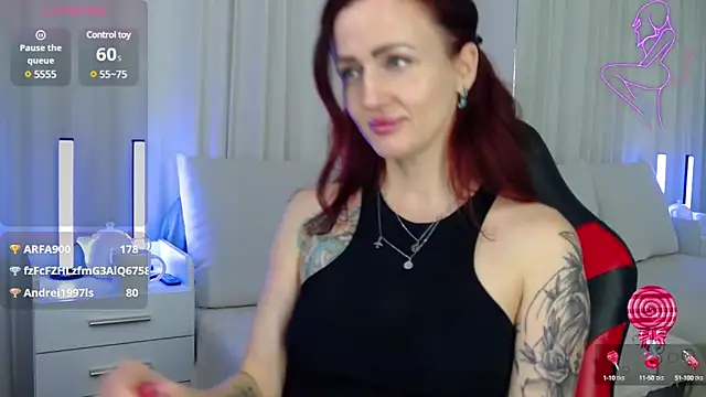 Snapshot of ElisaJane chatting on 01/19/25, 03:29 ElisaJane online show from 01/19/25, 03:29