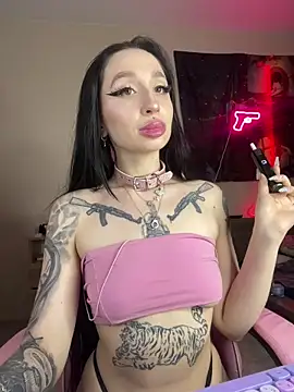Molly  Moon online show from 04/30/26, 03:35