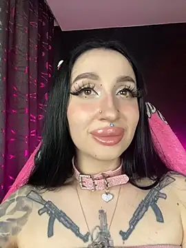 Molly  Moon online show from 02/14/25, 06:02