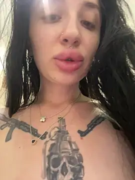 Molly  Moon online show from 07/03/26, 03:46