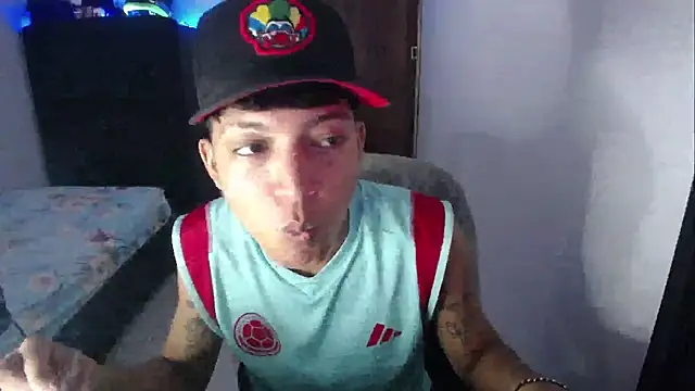 Sxntisaul   online show from 02/08/25, 02:05