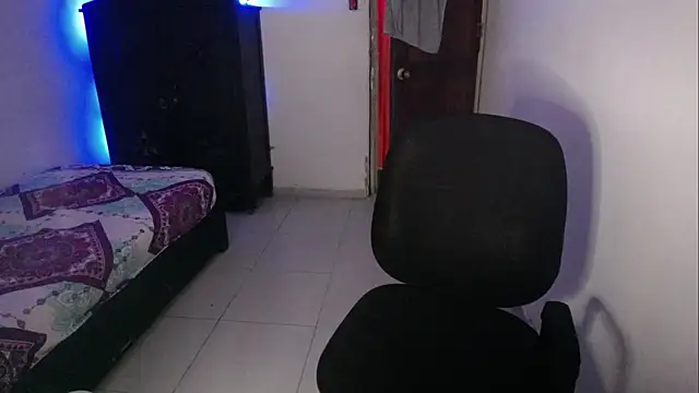 Sxntisaul   online show from 02/17/25, 05:23