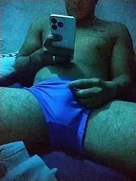 Woofer dick online show from 11/28/25, 04:12