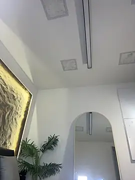 Isa  Blanc online show from 05/24/26, 03:17