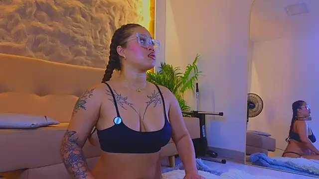 Isa  Blanc online show from 11/28/25, 03:07