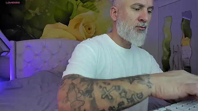 BlowMyXXL online show from 01/17/26, 10:52