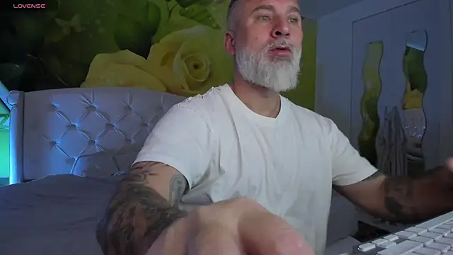 BlowMyXXL online show from 01/18/26, 10:51