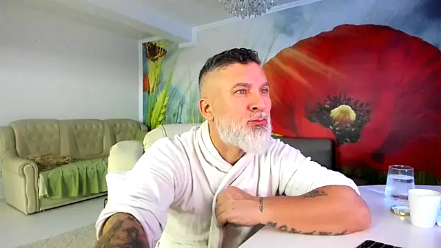 BlowMyXXL online show from 02/10/26, 07:46