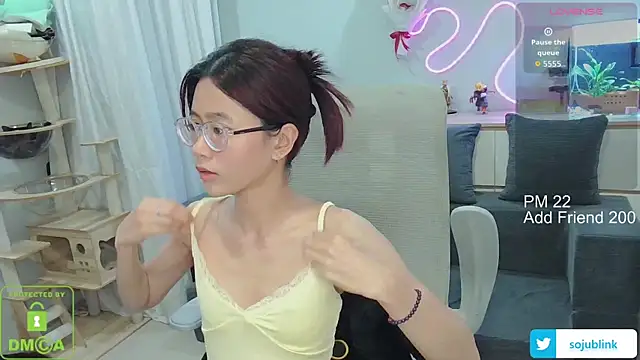 littlemiilk online show from 05/25/26, 09:08