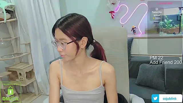 littlemiilk online show from 06/08/26, 08:48