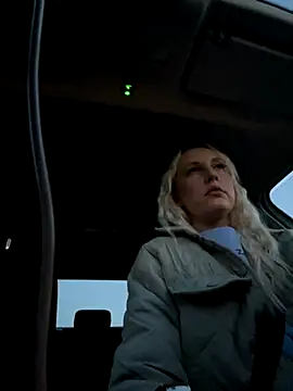 MerlinDave online show from 10/31/25, 01:02