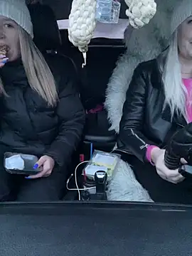 MerlinDave online show from 12/20/25, 02:47