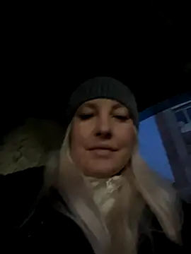 MerlinDave online show from 11/16/25, 01:21