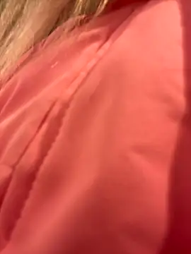 MerlinDave online show from 11/27/25, 01:39