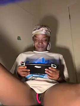 minimama69 online show from 03/08/25, 10:11