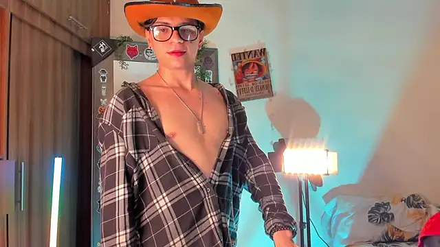 marckalexis online show from 12/18/25, 10:52