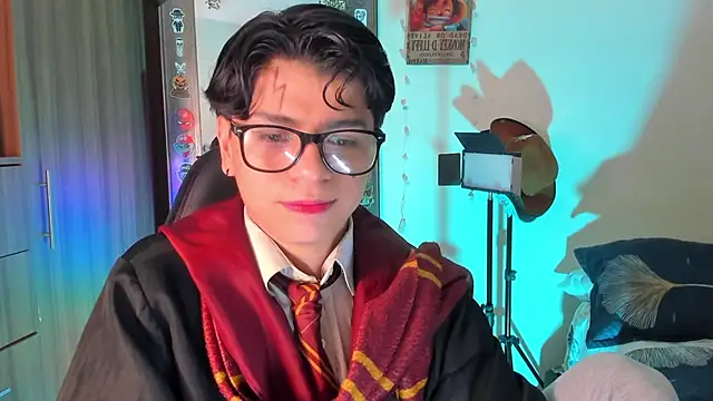 marckalexis online show from 12/19/25, 11:01