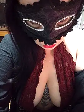 Snapshot of Melanya83 chatting on 11/15/25, 11:42 Melanya83 online show from 11/15/25, 11:42