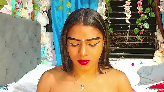 Karly coffe online show from 03/17/26, 05:21