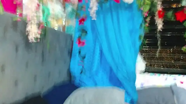 Karly coffe online show from 10/13/25, 07:10