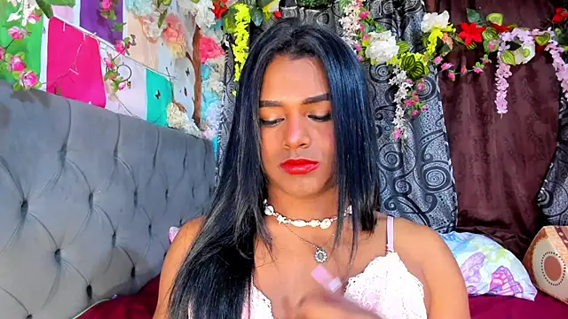 Snapshot of Karly_coffe chatting on 07/06/26, 10:22 Karly coffe online show from 07/06/26, 10:22
