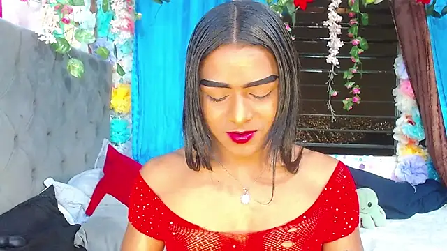 Karly coffe online show from 11/05/25, 04:59