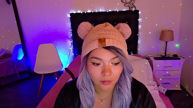 Snapshot of Cuckold_lover69 chatting on 03/22/25, 08:18 Cuckold lover69 online show from 03/22/25, 08:18