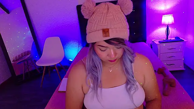 Snapshot of Cuckold_lover69 chatting on 03/18/25, 07:01 Cuckold lover69 online show from 03/18/25, 07:01