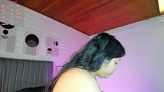 Snapshot of rose_barbara chatting on 11/11/25, 12:11 rose barbara online show from 11/11/25, 12:11