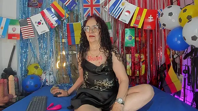 Snapshot of agatha_ross26 chatting on 06/19/26, 11:38 agatha ross26 online show from 06/19/26, 11:38