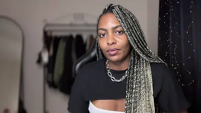 Snapshot of marisilva_br chatting on 11/26/25, 07:58 marisilva br online show from 11/26/25, 07:58