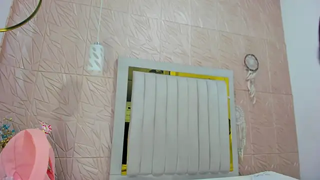 Ammy Connor1 online show from 11/14/25, 07:39