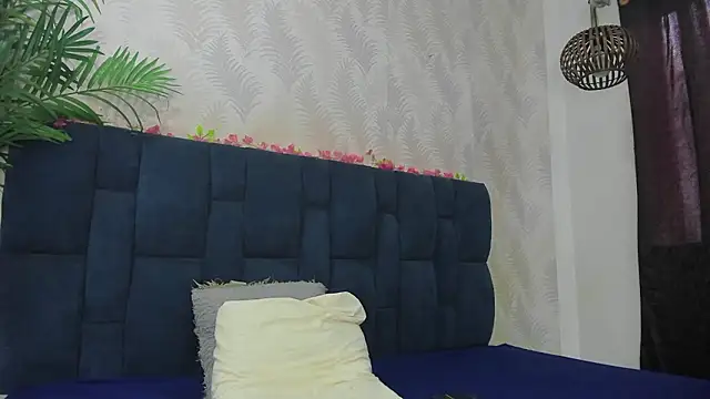 Ammy Connor1 online show from 03/25/26, 08:41