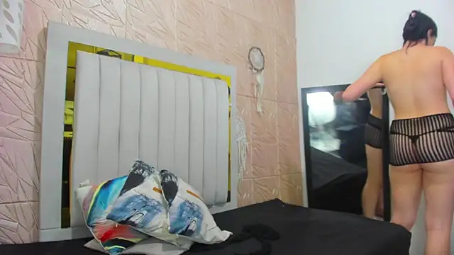 Ammy Connor1 online show from 11/09/25, 12:47