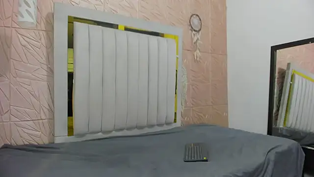 Ammy Connor1 online show from 11/22/25, 09:13