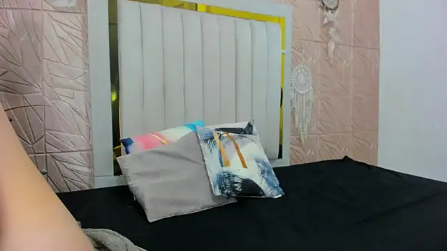 Ammy Connor1 online show from 10/22/25, 08:08