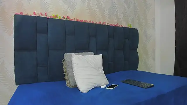 Ammy Connor1 online show from 04/13/26, 08:57