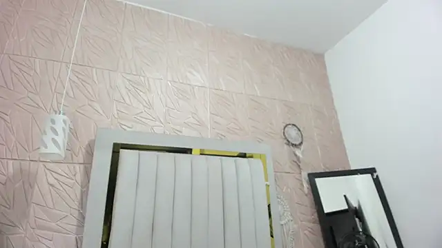 Ammy Connor1 online show from 10/25/25, 09:15