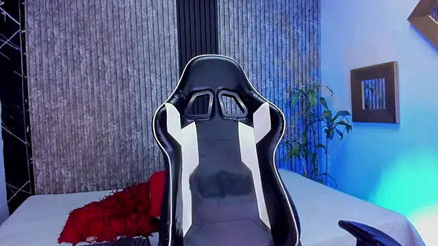 Mike 0233  online show from 10/01/25, 04:50