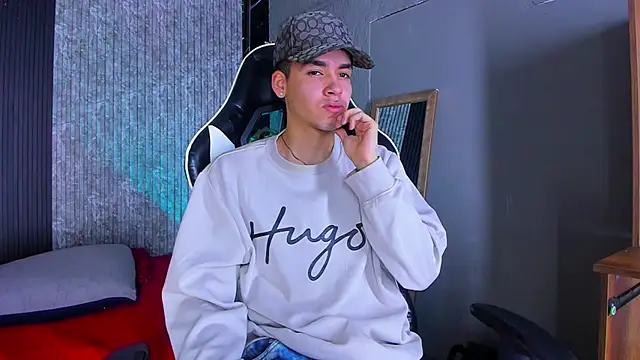 Mike 0233  online show from 03/15/25, 04:24