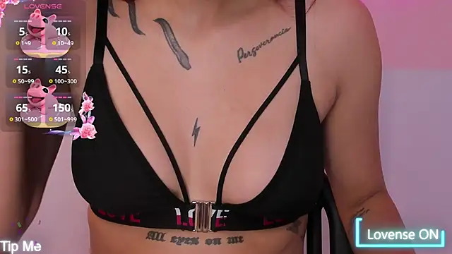 violeth hill online show from 11/28/25, 05:57