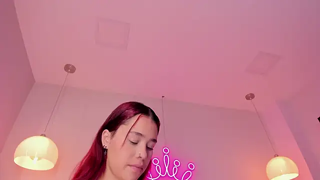 violeth hill online show from 11/29/25, 07:58