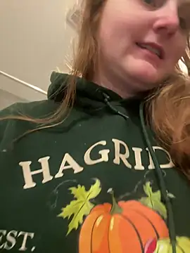 GingerSnap33 online show from 02/08/25, 11:24