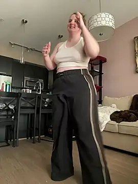 GingerSnap33 online show from 04/24/26, 12:23
