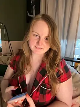 GingerSnap33 online show from 10/12/25, 05:25